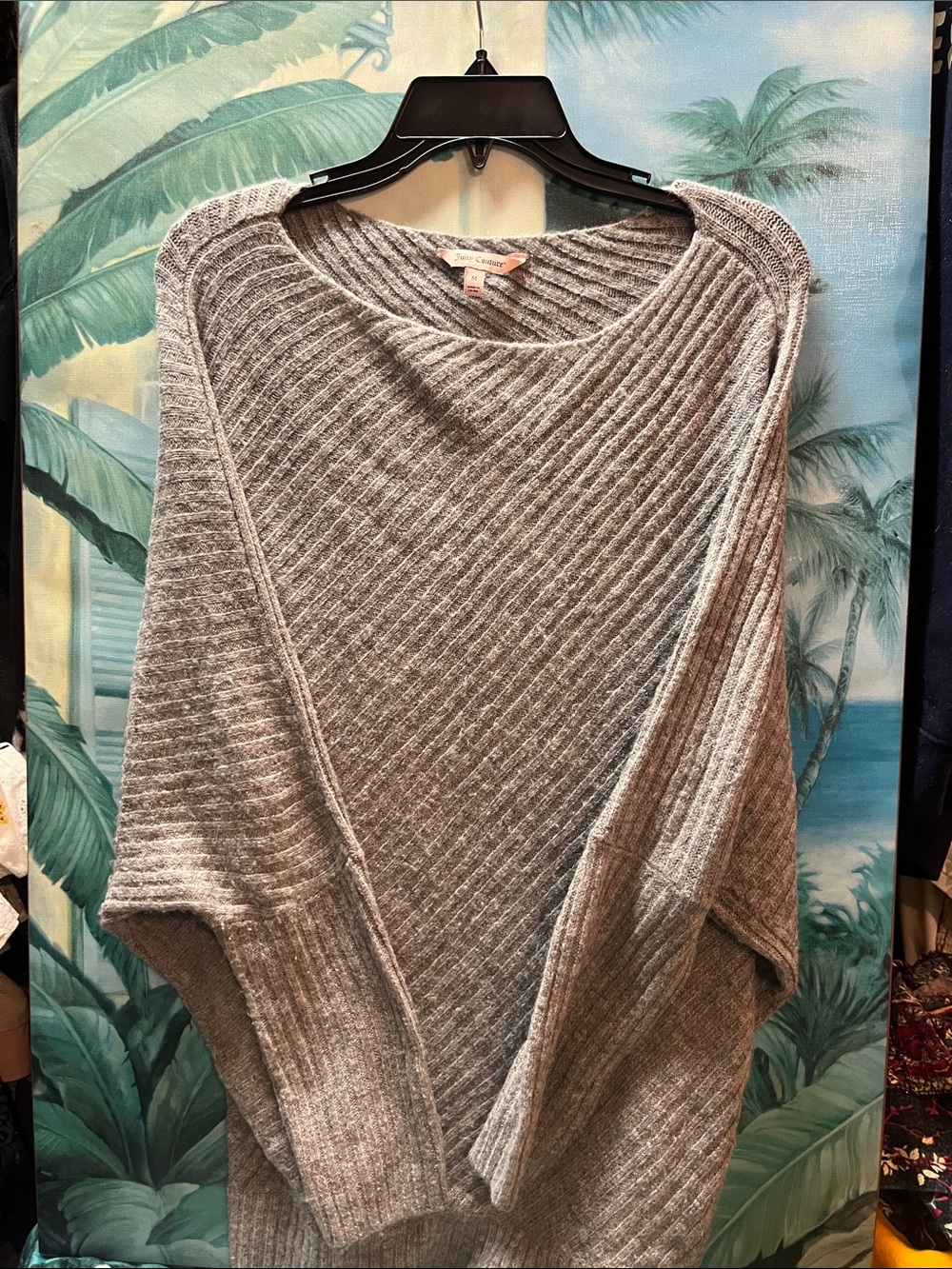 Juicy Couture Ribbed Light Gray Scoop Neck Sweater size Medium